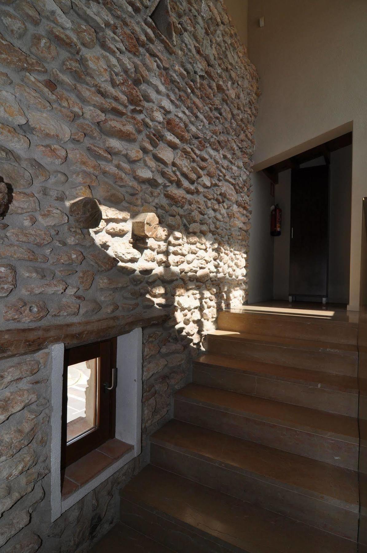 Hostal De Cabrit Сан Матеу Екстериор снимка